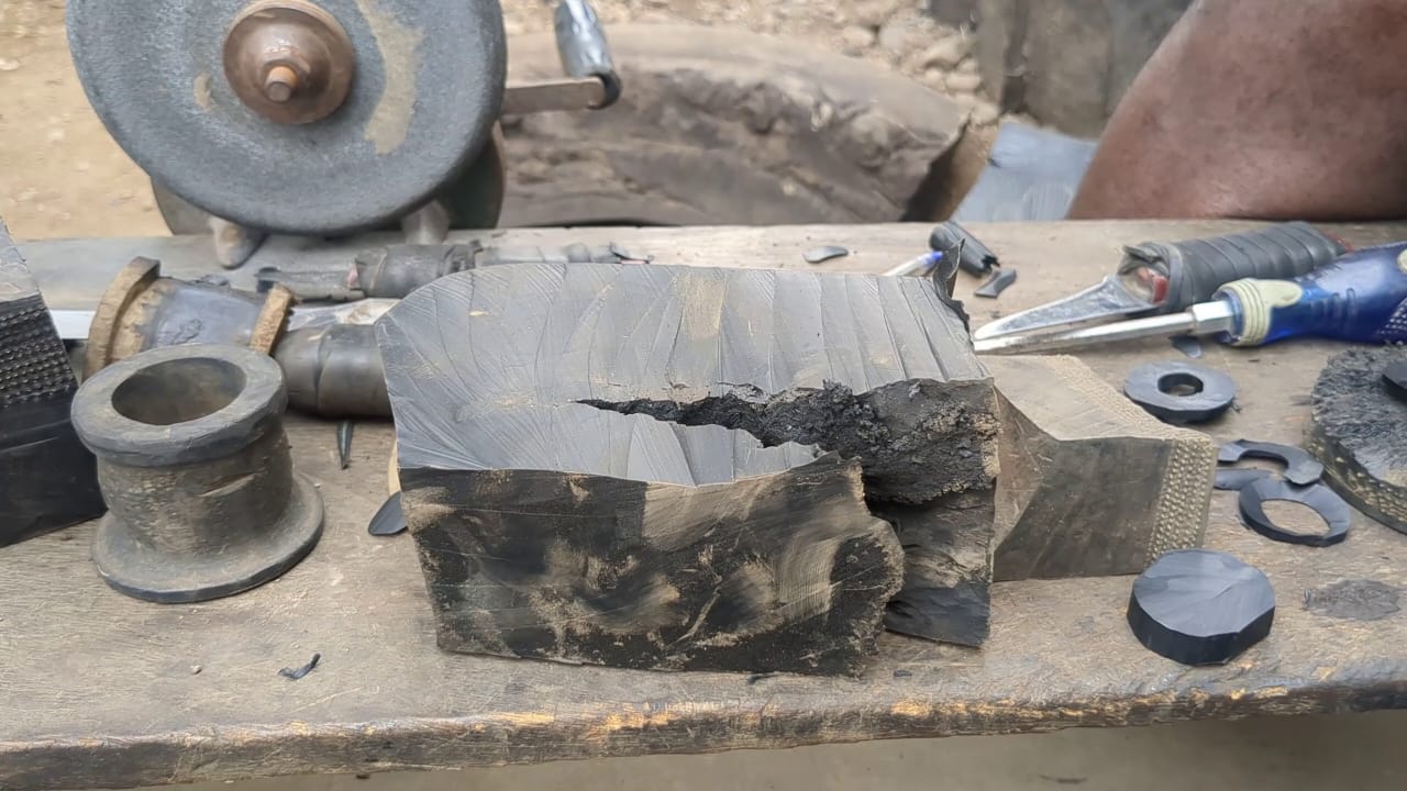 The process of carving out useful items from used car tyres 